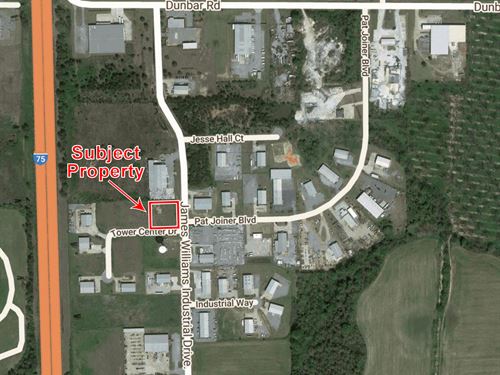 Corner Lot Available, Tower Centre : Byron : Peach County : Georgia