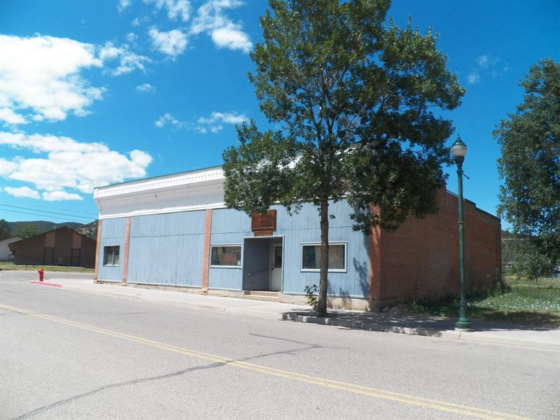 Revitalize This Old Hardware Store : Aguilar : Las Animas County : Colorado