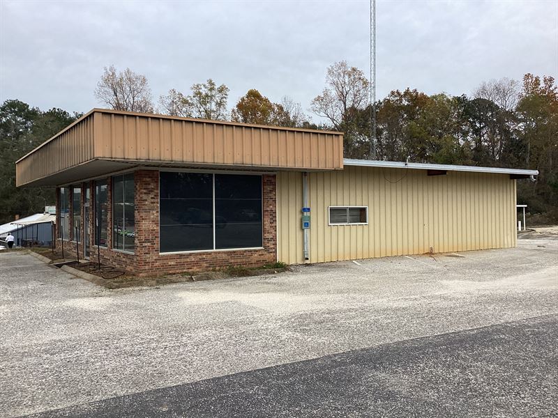 Suburban Gas Commercial Building : Luverne : Crenshaw County : Alabama