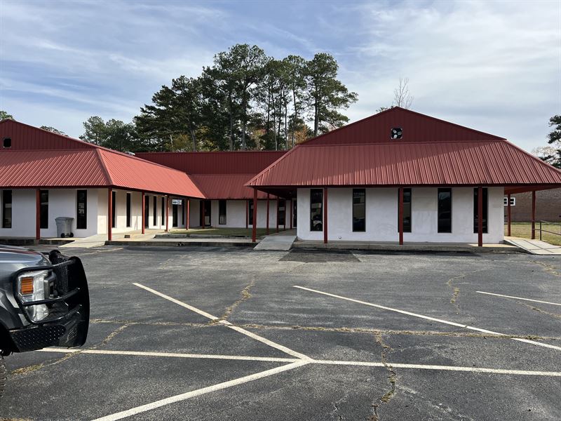 Commercial Office Building : Cochran : Bleckley County : Georgia