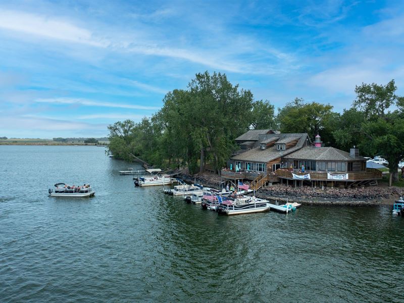 Anchors Away Lodge and Resort : Aberdeen : Brown County : South Dakota