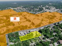 1.22 Acres, 1206 20th St : Huntsville : Walker County : Texas