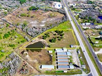 4.83 Acres, State Highway 19 : Huntsville : Walker County : Texas