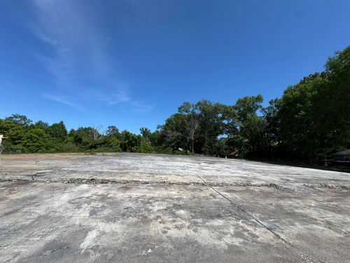 Commercial Lot at 520 Clark St : Magnolia : Pike County : Mississippi