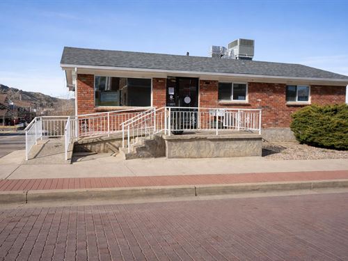 High Traffic Brick Office Building : Trinidad : Las Animas County : Colorado